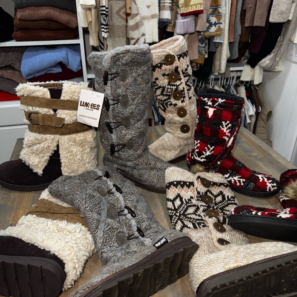 4 Pairs MukLuks Boots